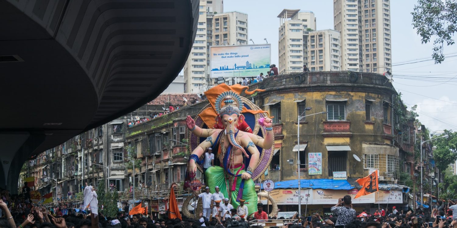 Crowd at Mumbai Festival